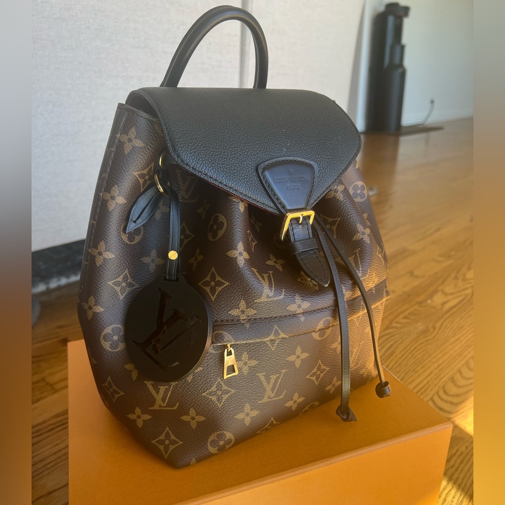 Louis Vuitton Montsouris NM Backpack Monogram PM